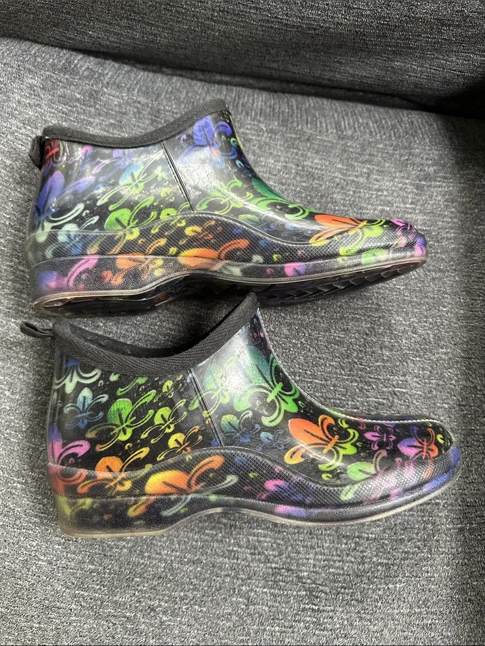 Corkys Multicolor Fleur-Print Rain Ankle Boots sz 9